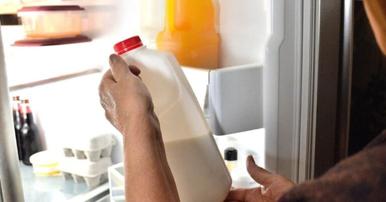 Fridge Milk Storage Warning